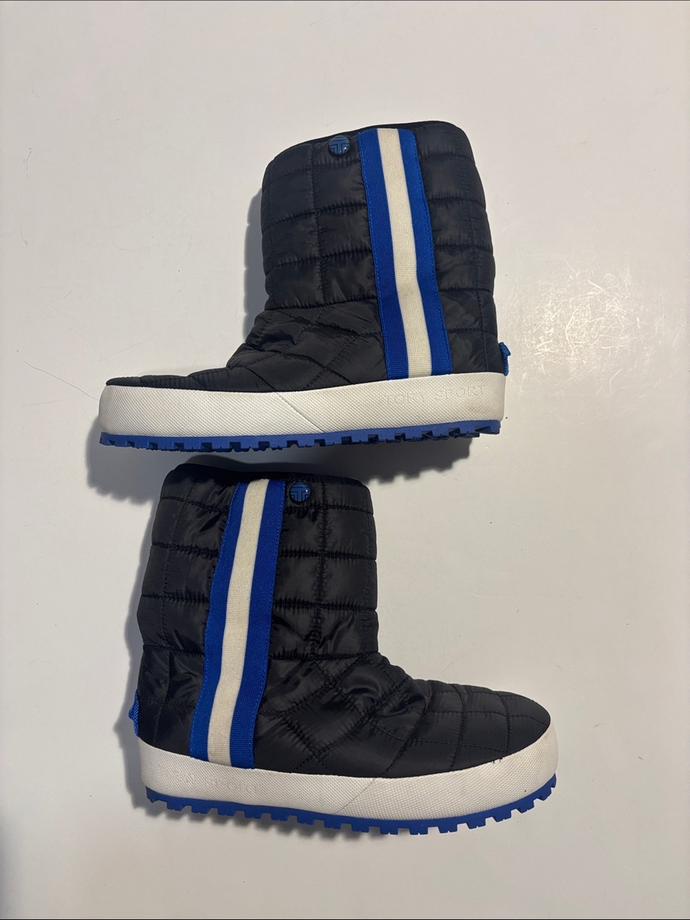 Tory Burch Black Quilted ski snow Boots with Blue and White Stripe & Sherpa